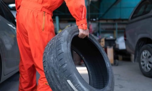 Changement pneu par 2985 auto à la Talaudière